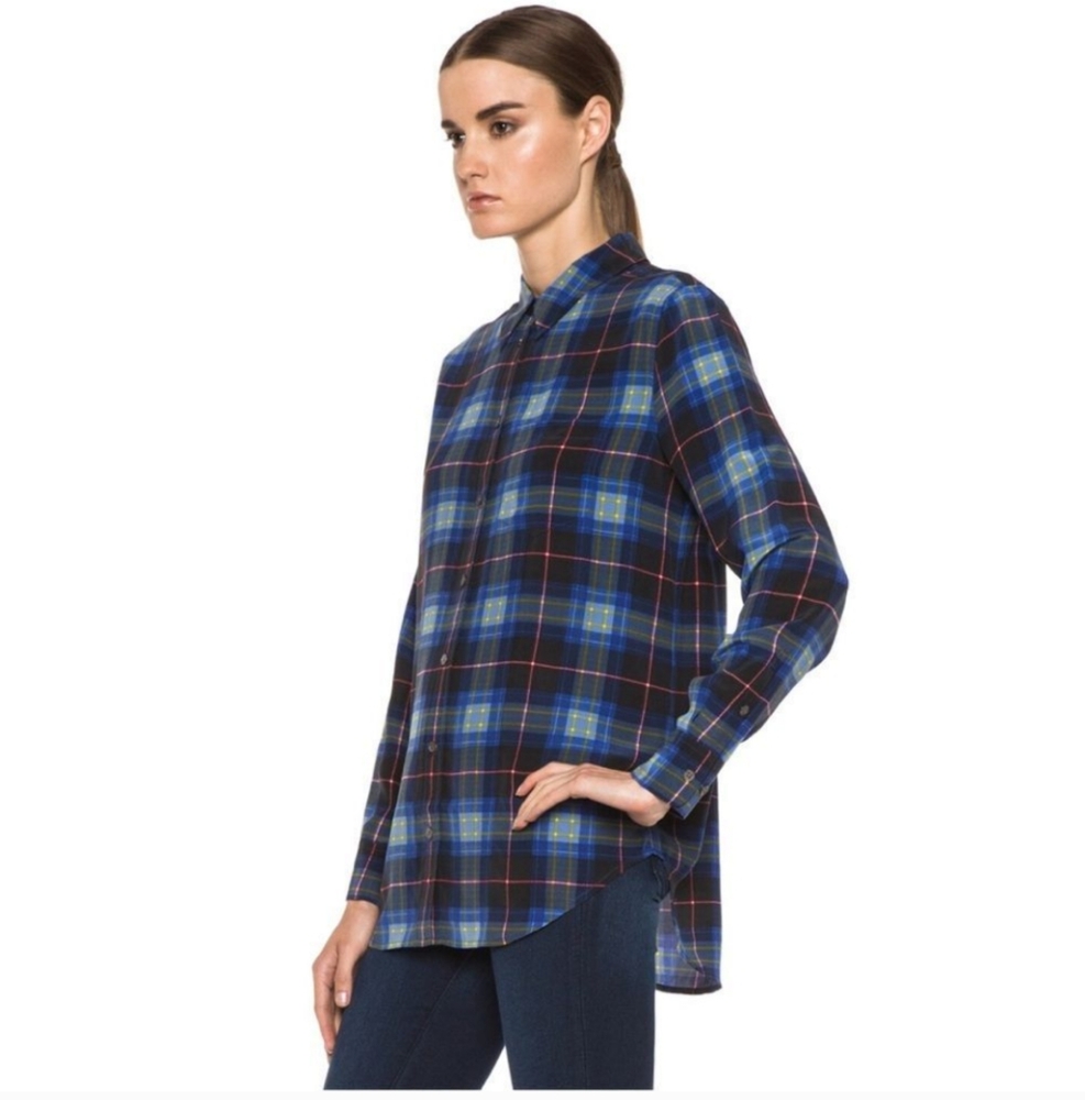 Equipment Femme silk button up blouse blue plaid pattern size small